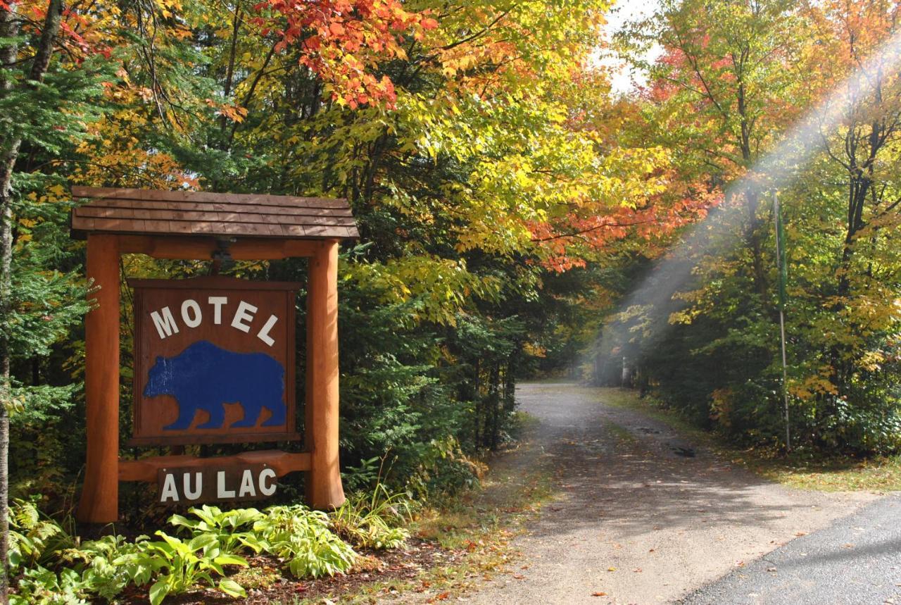 Motel Ours BleuLac-Saguay エクステリア 写真